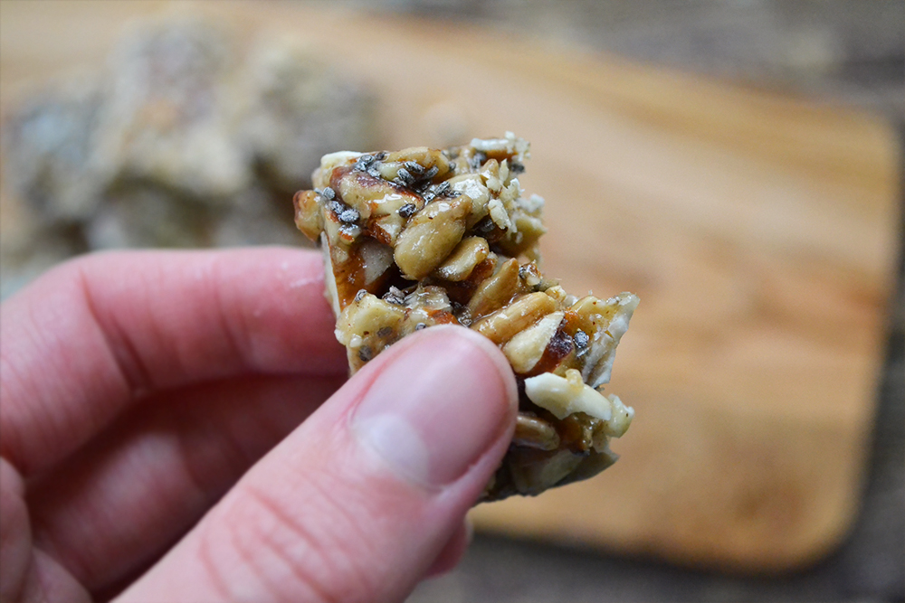 vanilla-almond-cashew-bars-3